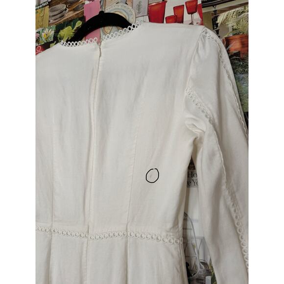 White Bardot Crochet V-Neck Mini Dress with Flounce Hem US 6 - Picture 6 of 10